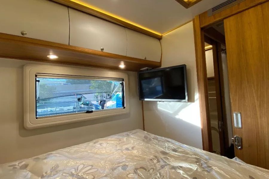 Globe Motorhomes Chassi Sprinter 517 Hi-tech 2024 Completo!