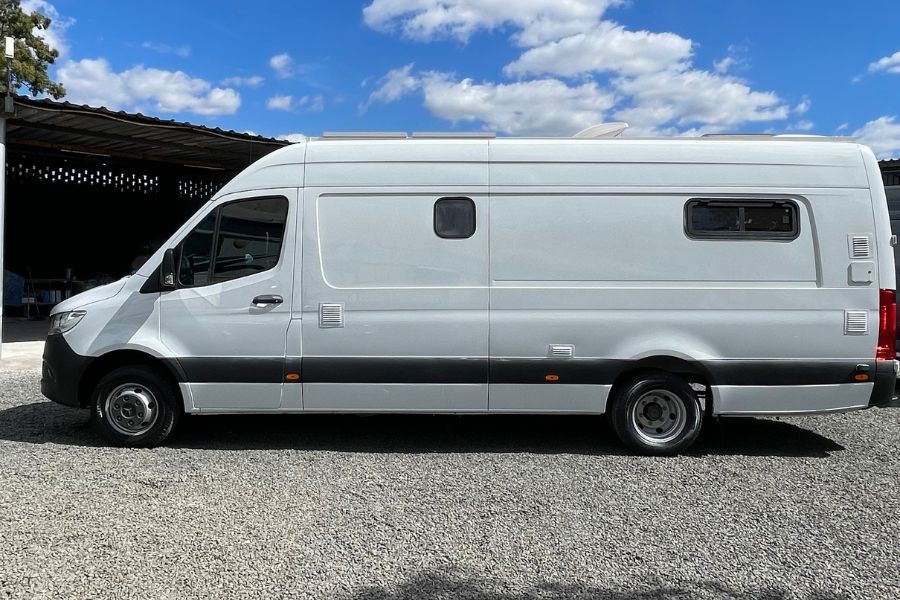 Globe Motorhomes Motorhome Sprinter 516