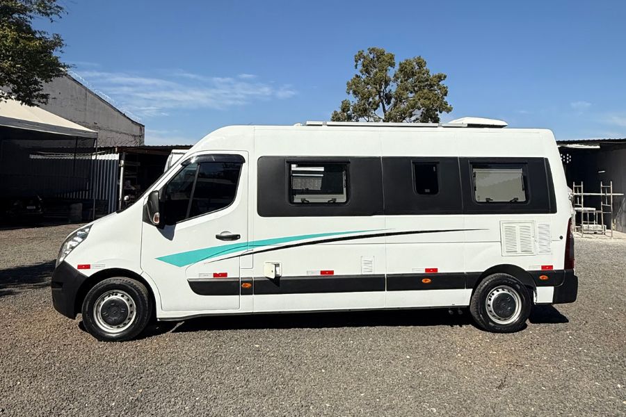 Globe Motorhomes Renault Master L3H2 Semi-Novo Completo a pronta entrega	