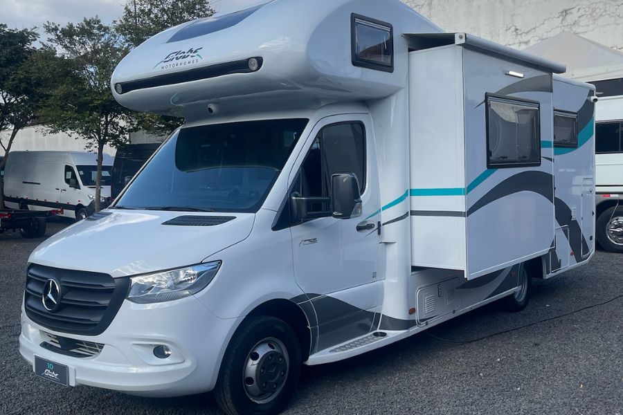 Globe Motorhomes Chassi Sprinter 517 Hi-tech 2024 Completo!	