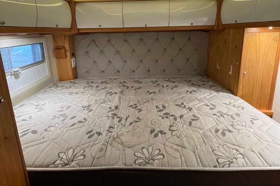 Globe Motorhomes Chassi Sprinter 517 Hi-tech 2024 Completo!