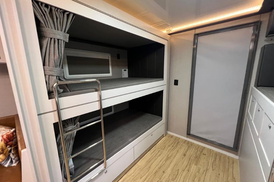 Motorhome Scania G360