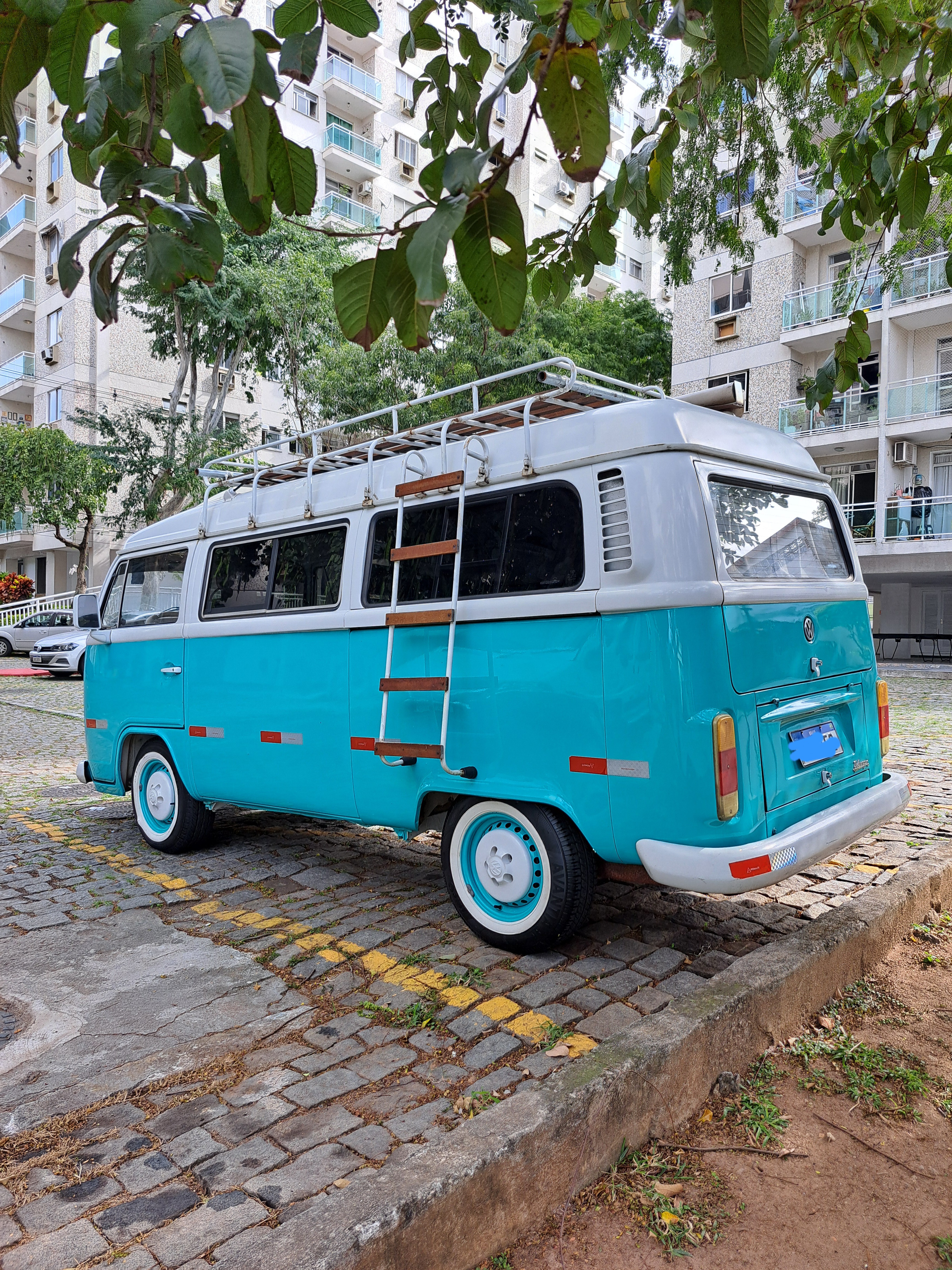 Artesanal Kombi Home