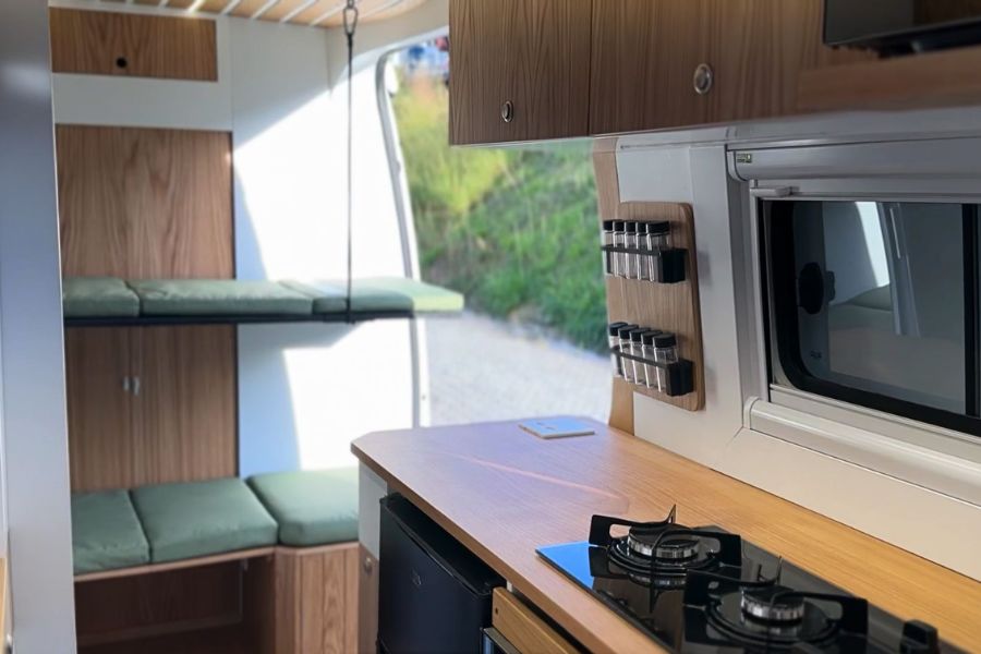 Up Motorhome Sprinter 517