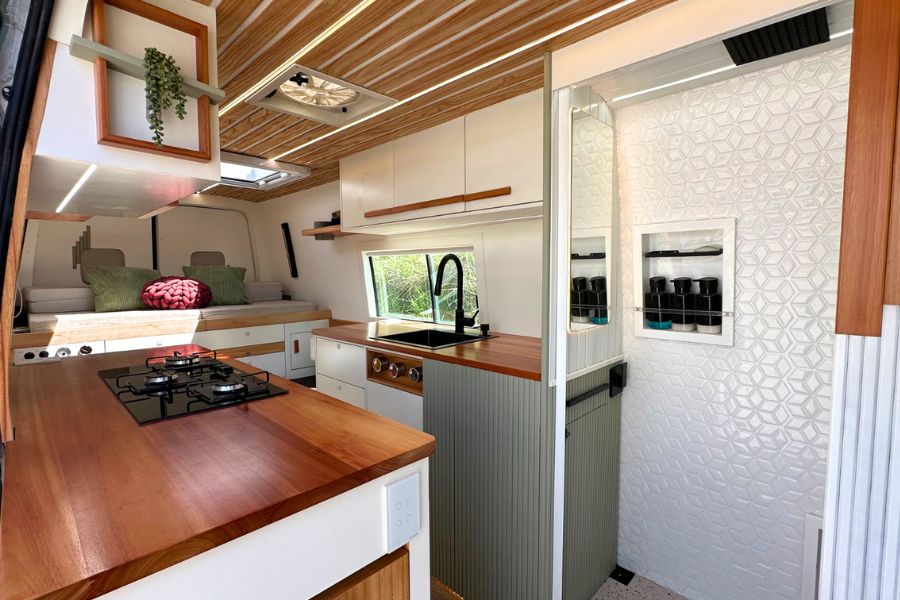 Up Motorhome SMART Sprinter extra longa