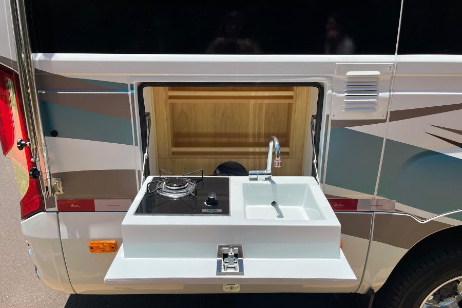 Santo Inacio Sprinter 416 Hi Tech